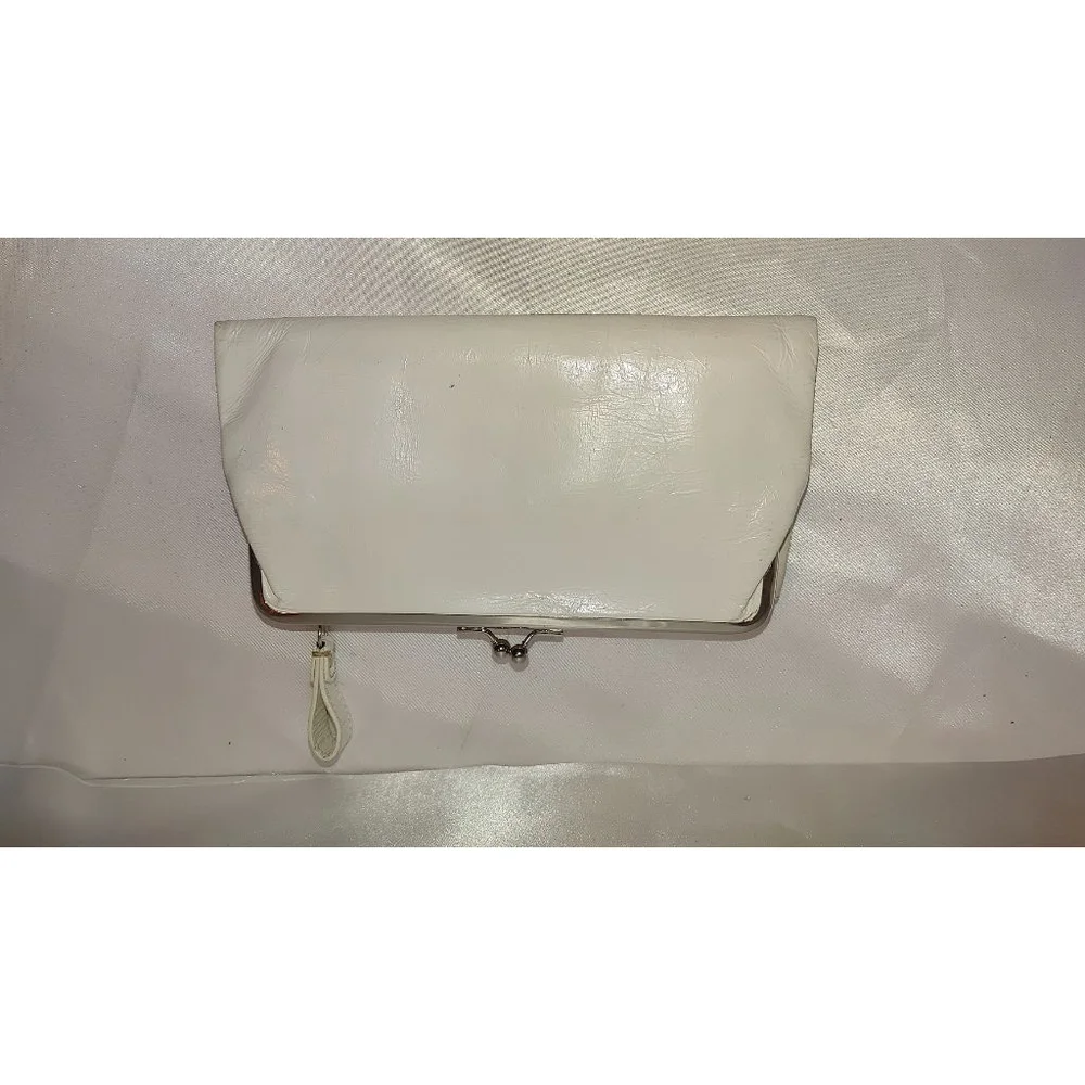 Fossil Vintage Pebbled Leather Wallet